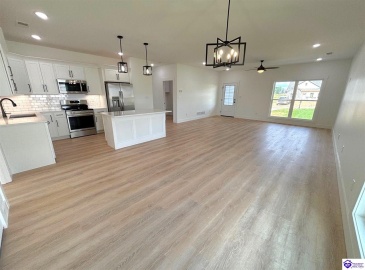 Martha Miles Ct, Brandenburg, Kentucky 40108, ,2 BathroomsBathrooms,For Sale,Martha Miles Ct,HK24003198