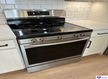 Martha Miles Ct, Brandenburg, Kentucky 40108, ,2 BathroomsBathrooms,For Sale,Martha Miles Ct,HK24003198