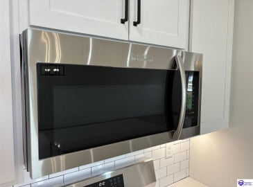 Martha Miles Ct, Brandenburg, Kentucky 40108, ,2 BathroomsBathrooms,For Sale,Martha Miles Ct,HK24003198