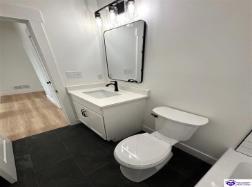 Martha Miles Ct, Brandenburg, Kentucky 40108, ,2 BathroomsBathrooms,For Sale,Martha Miles Ct,HK24003198