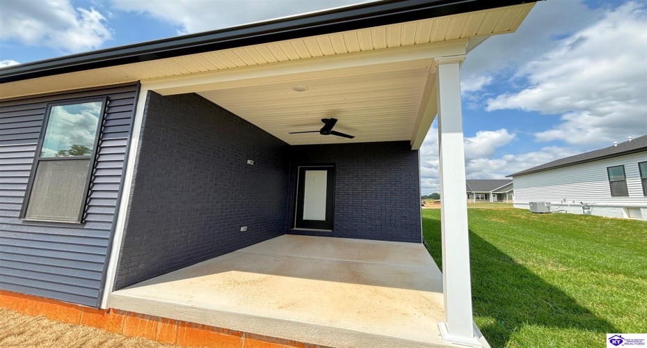 Martha Miles Ct, Brandenburg, Kentucky 40108, ,2 BathroomsBathrooms,For Sale,Martha Miles Ct,HK24003198