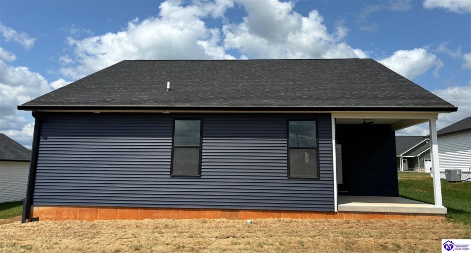 Martha Miles Ct, Brandenburg, Kentucky 40108, ,2 BathroomsBathrooms,For Sale,Martha Miles Ct,HK24003198