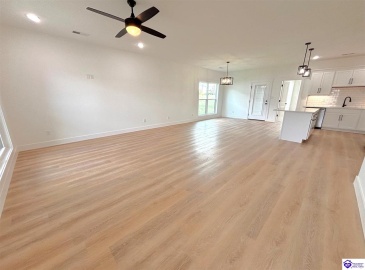 Martha Miles Ct, Brandenburg, Kentucky 40108, ,2 BathroomsBathrooms,For Sale,Martha Miles Ct,HK24003198