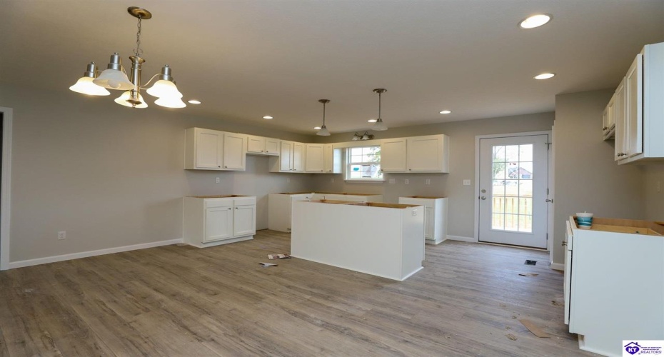 Mandan Ct, Guston, Kentucky 40142, ,2 BathroomsBathrooms,For Sale,Mandan Ct,HK24003206