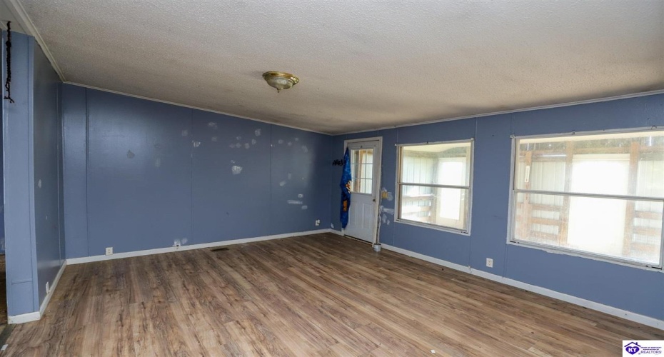 Highway 86, Custer, Kentucky 40115, ,2 BathroomsBathrooms,For Sale,Highway 86,HK24003213 Highway 86, Custer, Kentucky 40115, ,2 BathroomsBathrooms,For Sale,Highway 86,HK24003213