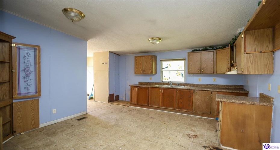 Highway 86, Custer, Kentucky 40115, ,2 BathroomsBathrooms,For Sale,Highway 86,HK24003213 Highway 86, Custer, Kentucky 40115, ,2 BathroomsBathrooms,For Sale,Highway 86,HK24003213