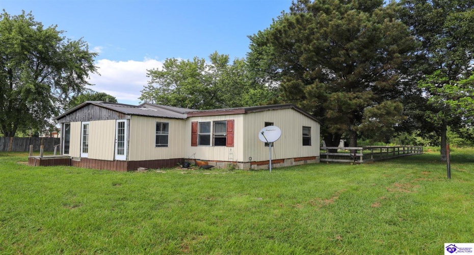 Highway 86, Custer, Kentucky 40115, ,2 BathroomsBathrooms,For Sale,Highway 86,HK24003213 Highway 86, Custer, Kentucky 40115, ,2 BathroomsBathrooms,For Sale,Highway 86,HK24003213