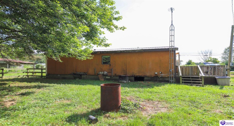 Highway 86, Custer, Kentucky 40115, ,2 BathroomsBathrooms,For Sale,Highway 86,HK24003213