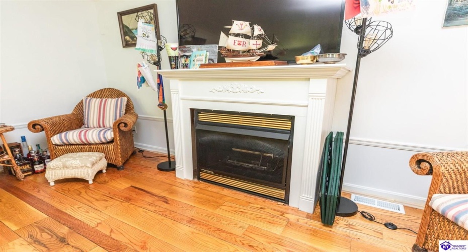 Mayapple Lane, Elizabethtown, Kentucky 42701, ,3 BathroomsBathrooms,For Sale,Mayapple Lane,HK24003215