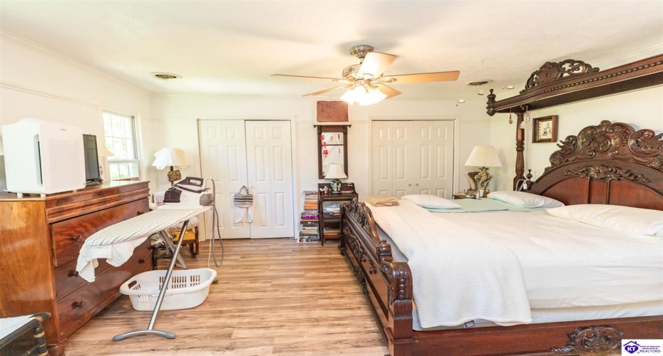 Mayapple Lane, Elizabethtown, Kentucky 42701, ,3 BathroomsBathrooms,For Sale,Mayapple Lane,HK24003215