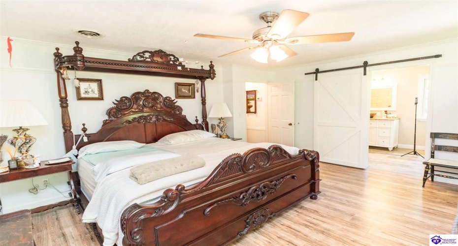 Mayapple Lane, Elizabethtown, Kentucky 42701, ,3 BathroomsBathrooms,For Sale,Mayapple Lane,HK24003215