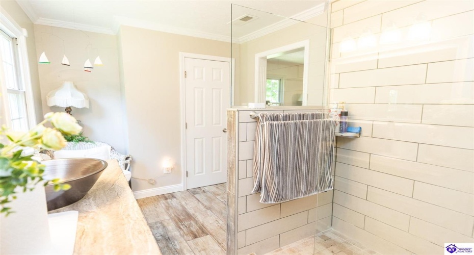 Mayapple Lane, Elizabethtown, Kentucky 42701, ,3 BathroomsBathrooms,For Sale,Mayapple Lane,HK24003215