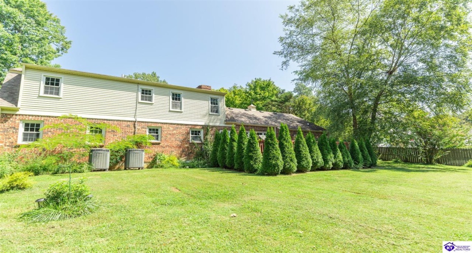 Mayapple Lane, Elizabethtown, Kentucky 42701, ,3 BathroomsBathrooms,For Sale,Mayapple Lane,HK24003215