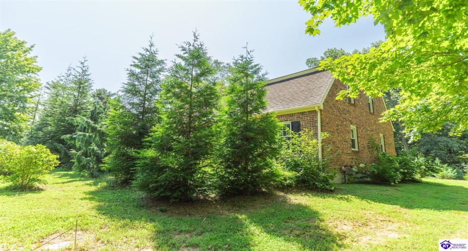 Mayapple Lane, Elizabethtown, Kentucky 42701, ,3 BathroomsBathrooms,For Sale,Mayapple Lane,HK24003215