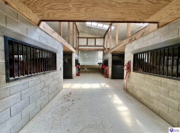 Lower River Road, Louisville, Kentucky 40272, ,2 BathroomsBathrooms,For Sale,Lower River Road,HK24003216 Lower River Road, Louisville, Kentucky 40272, ,2 BathroomsBathrooms,For Sale,Lower River Road,HK24003216