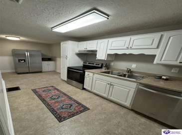 Peachtree Street, Elizabethtown, Kentucky 42701, ,2 BathroomsBathrooms,For Sale,Peachtree Street,HK24003222 Peachtree Street, Elizabethtown, Kentucky 42701, ,2 BathroomsBathrooms,For Sale,Peachtree Street,HK24003222