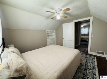 Churchill Court, Elizabethtown, Kentucky 42701, ,2 BathroomsBathrooms,For Sale,Churchill Court,HK24003226 Churchill Court, Elizabethtown, Kentucky 42701, ,2 BathroomsBathrooms,For Sale,Churchill Court,HK24003226