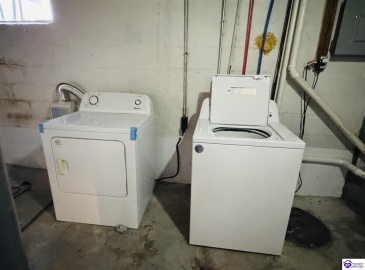 Churchill Court, Elizabethtown, Kentucky 42701, ,2 BathroomsBathrooms,For Sale,Churchill Court,HK24003226 Churchill Court, Elizabethtown, Kentucky 42701, ,2 BathroomsBathrooms,For Sale,Churchill Court,HK24003226