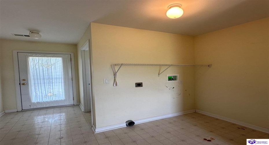 Jenkins Road, Rineyville, Kentucky 40162, ,3 BathroomsBathrooms,For Sale,Jenkins Road,HK24003227