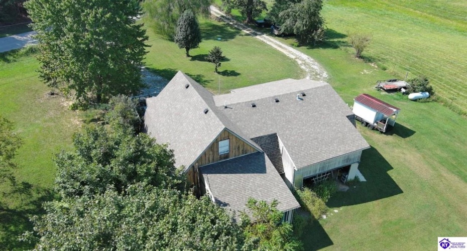 Berrytown Road, Rineyville, Kentucky 40162, ,3 BathroomsBathrooms,For Sale,Berrytown Road,HK23003433