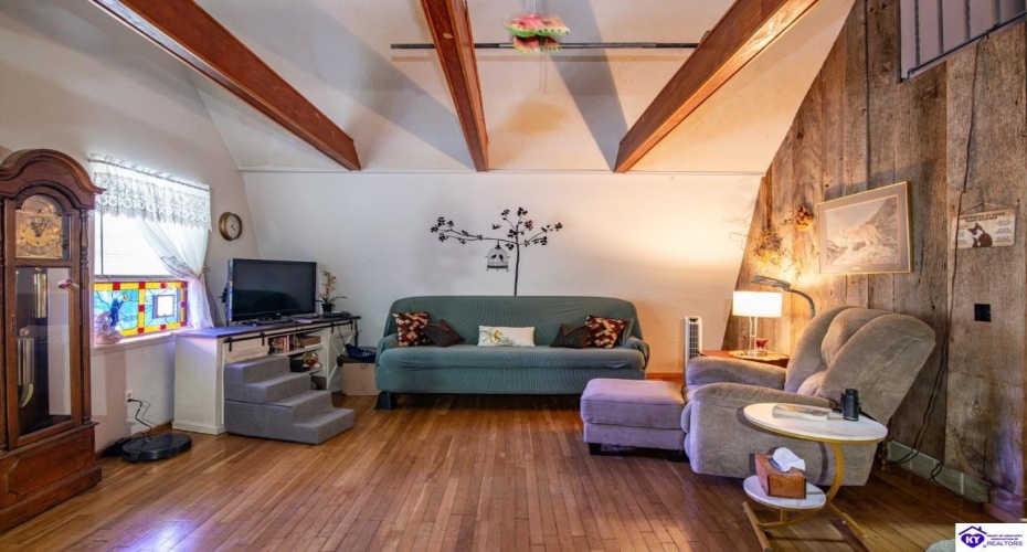 Berrytown Road, Rineyville, Kentucky 40162, ,3 BathroomsBathrooms,For Sale,Berrytown Road,HK23003433