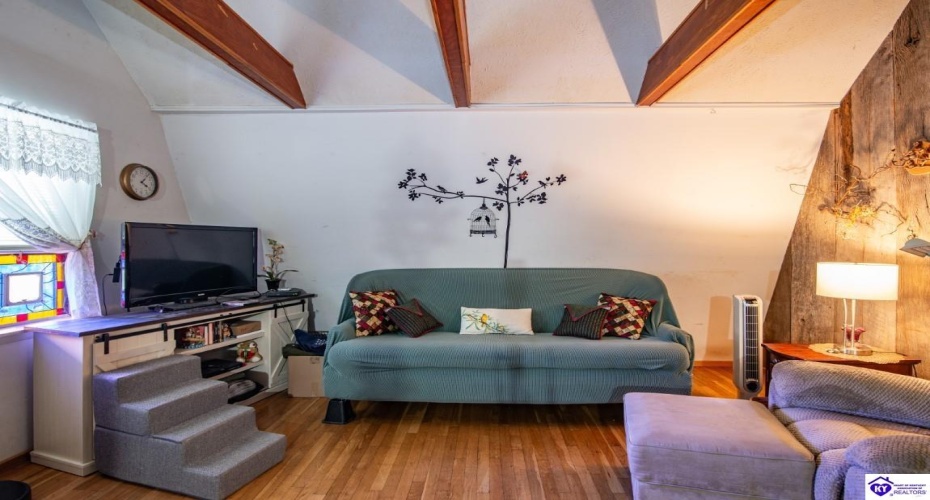 Berrytown Road, Rineyville, Kentucky 40162, ,3 BathroomsBathrooms,For Sale,Berrytown Road,HK23003433