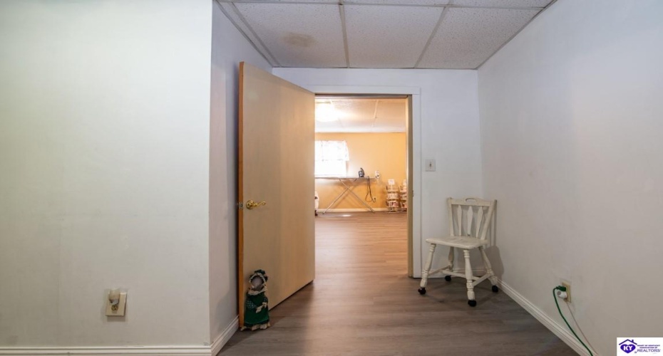 Berrytown Road, Rineyville, Kentucky 40162, ,3 BathroomsBathrooms,For Sale,Berrytown Road,HK23003433