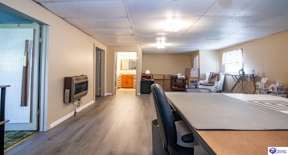 Berrytown Road, Rineyville, Kentucky 40162, ,3 BathroomsBathrooms,For Sale,Berrytown Road,HK23003433