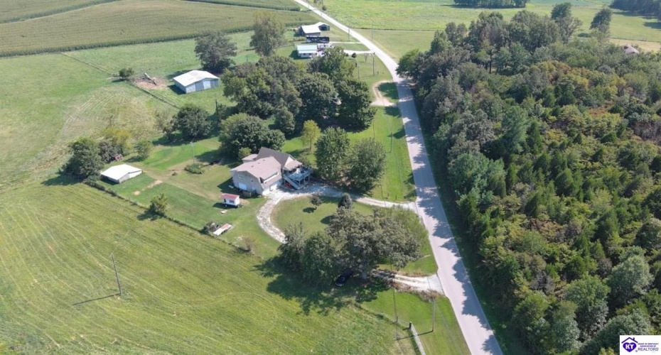 Berrytown Road, Rineyville, Kentucky 40162, ,3 BathroomsBathrooms,For Sale,Berrytown Road,HK23003433