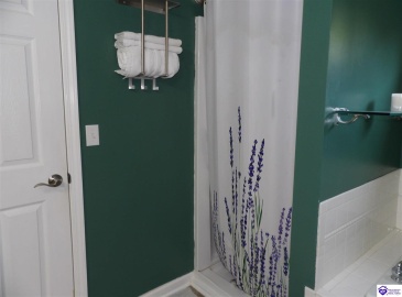 Skyline Drive, Radcliff, Kentucky 40160-0000, ,4 BathroomsBathrooms,For Sale,Skyline Drive,HK24003229 Skyline Drive, Radcliff, Kentucky 40160-0000, ,4 BathroomsBathrooms,For Sale,Skyline Drive,HK24003229