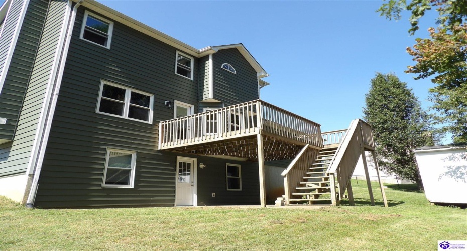 Skyline Drive, Radcliff, Kentucky 40160-0000, ,4 BathroomsBathrooms,For Sale,Skyline Drive,HK24003229