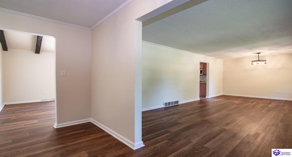 Johnstown Road, Elizabethtown, Kentucky 42701, ,2 BathroomsBathrooms,For Sale,Johnstown Road,HK24003233 Johnstown Road, Elizabethtown, Kentucky 42701, ,2 BathroomsBathrooms,For Sale,Johnstown Road,HK24003233