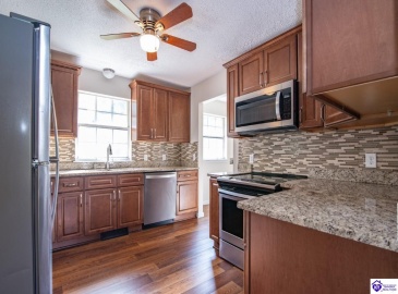 Johnstown Road, Elizabethtown, Kentucky 42701, ,2 BathroomsBathrooms,For Sale,Johnstown Road,HK24003233 Johnstown Road, Elizabethtown, Kentucky 42701, ,2 BathroomsBathrooms,For Sale,Johnstown Road,HK24003233