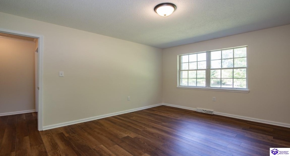 Johnstown Road, Elizabethtown, Kentucky 42701, ,2 BathroomsBathrooms,For Sale,Johnstown Road,HK24003233 Johnstown Road, Elizabethtown, Kentucky 42701, ,2 BathroomsBathrooms,For Sale,Johnstown Road,HK24003233