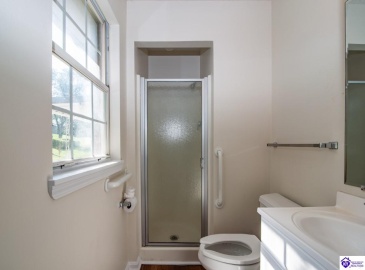 Johnstown Road, Elizabethtown, Kentucky 42701, ,2 BathroomsBathrooms,For Sale,Johnstown Road,HK24003233 Johnstown Road, Elizabethtown, Kentucky 42701, ,2 BathroomsBathrooms,For Sale,Johnstown Road,HK24003233