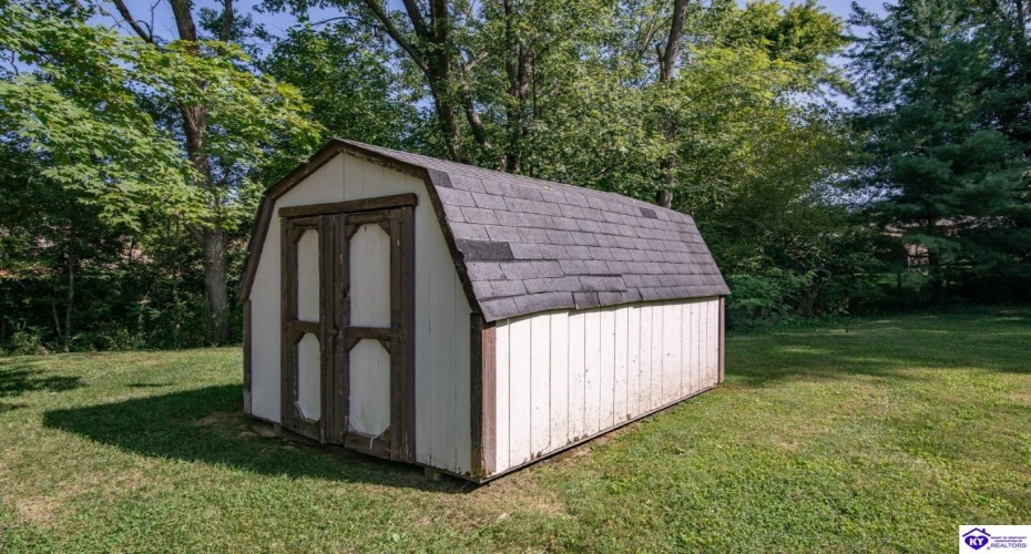 Johnstown Road, Elizabethtown, Kentucky 42701, ,2 BathroomsBathrooms,For Sale,Johnstown Road,HK24003233 Johnstown Road, Elizabethtown, Kentucky 42701, ,2 BathroomsBathrooms,For Sale,Johnstown Road,HK24003233