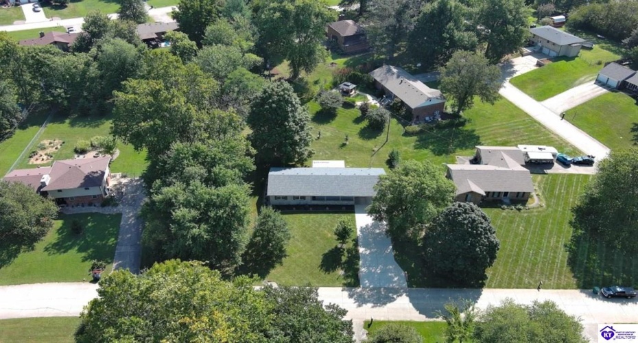 Johnstown Road, Elizabethtown, Kentucky 42701, ,2 BathroomsBathrooms,For Sale,Johnstown Road,HK24003233 Johnstown Road, Elizabethtown, Kentucky 42701, ,2 BathroomsBathrooms,For Sale,Johnstown Road,HK24003233