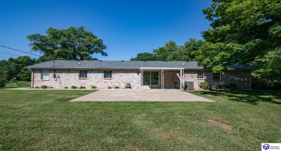 Johnstown Road, Elizabethtown, Kentucky 42701, ,2 BathroomsBathrooms,For Sale,Johnstown Road,HK24003233 Johnstown Road, Elizabethtown, Kentucky 42701, ,2 BathroomsBathrooms,For Sale,Johnstown Road,HK24003233