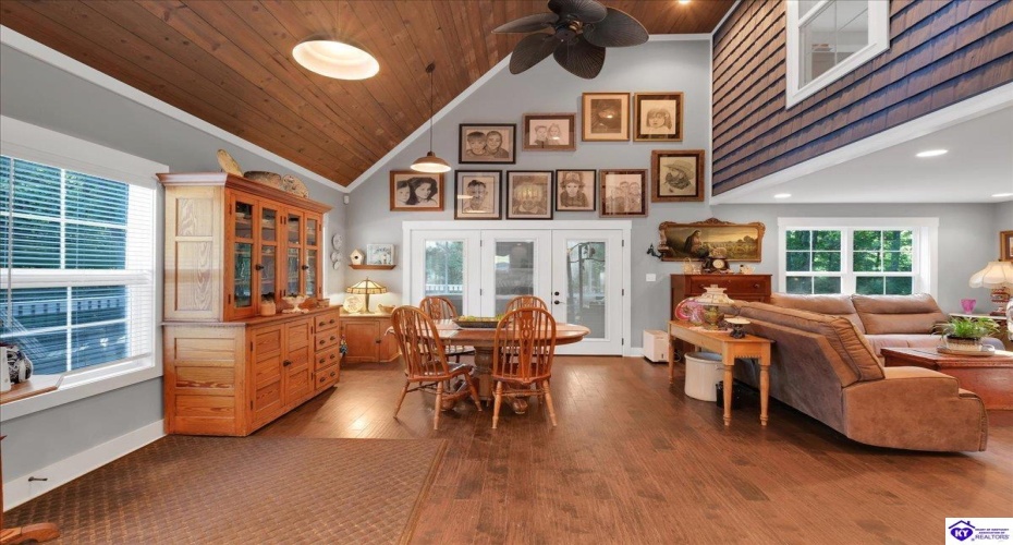 Moutardier Woods Road, Leitchfield, Kentucky 42754, ,3 BathroomsBathrooms,For Sale,Moutardier Woods Road,HK24003238 Moutardier Woods Road, Leitchfield, Kentucky 42754, ,3 BathroomsBathrooms,For Sale,Moutardier Woods Road,HK24003238