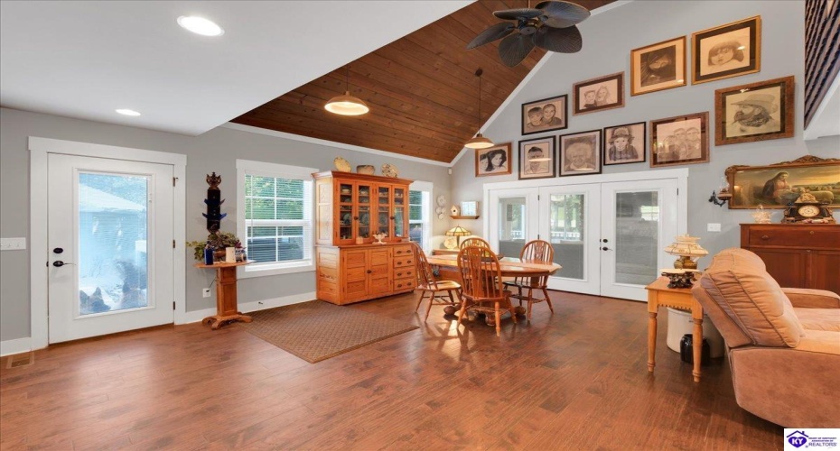 Moutardier Woods Road, Leitchfield, Kentucky 42754, ,3 BathroomsBathrooms,For Sale,Moutardier Woods Road,HK24003238 Moutardier Woods Road, Leitchfield, Kentucky 42754, ,3 BathroomsBathrooms,For Sale,Moutardier Woods Road,HK24003238