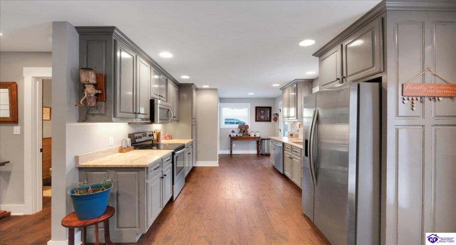 Moutardier Woods Road, Leitchfield, Kentucky 42754, ,3 BathroomsBathrooms,For Sale,Moutardier Woods Road,HK24003238 Moutardier Woods Road, Leitchfield, Kentucky 42754, ,3 BathroomsBathrooms,For Sale,Moutardier Woods Road,HK24003238