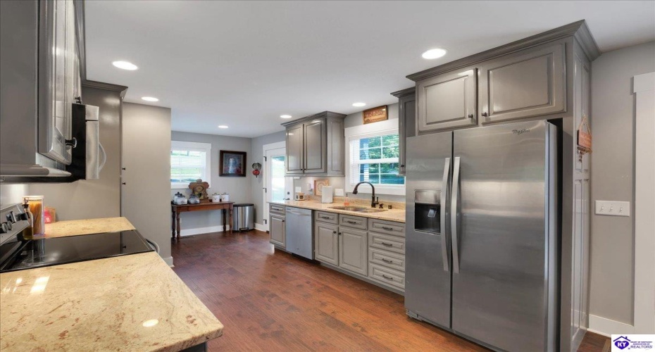 Moutardier Woods Road, Leitchfield, Kentucky 42754, ,3 BathroomsBathrooms,For Sale,Moutardier Woods Road,HK24003238 Moutardier Woods Road, Leitchfield, Kentucky 42754, ,3 BathroomsBathrooms,For Sale,Moutardier Woods Road,HK24003238