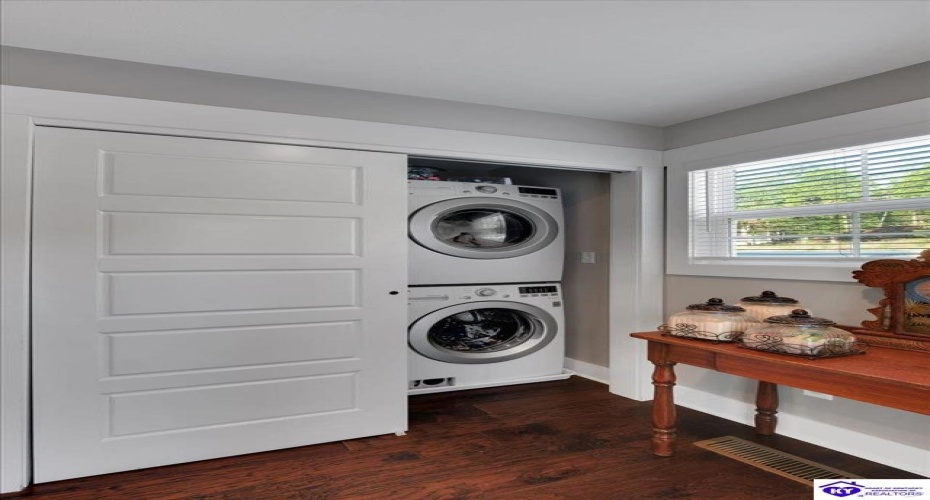 Moutardier Woods Road, Leitchfield, Kentucky 42754, ,3 BathroomsBathrooms,For Sale,Moutardier Woods Road,HK24003238 Moutardier Woods Road, Leitchfield, Kentucky 42754, ,3 BathroomsBathrooms,For Sale,Moutardier Woods Road,HK24003238