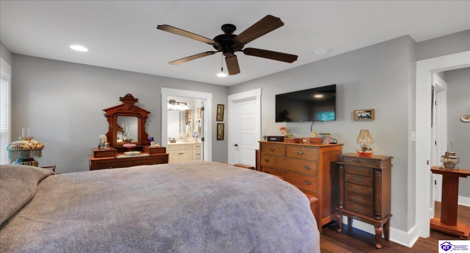 Moutardier Woods Road, Leitchfield, Kentucky 42754, ,3 BathroomsBathrooms,For Sale,Moutardier Woods Road,HK24003238 Moutardier Woods Road, Leitchfield, Kentucky 42754, ,3 BathroomsBathrooms,For Sale,Moutardier Woods Road,HK24003238