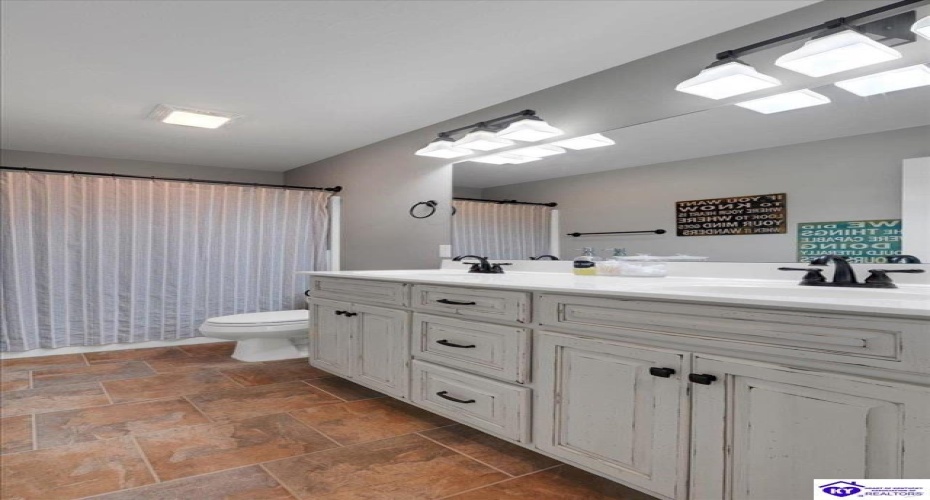 Moutardier Woods Road, Leitchfield, Kentucky 42754, ,3 BathroomsBathrooms,For Sale,Moutardier Woods Road,HK24003238 Moutardier Woods Road, Leitchfield, Kentucky 42754, ,3 BathroomsBathrooms,For Sale,Moutardier Woods Road,HK24003238