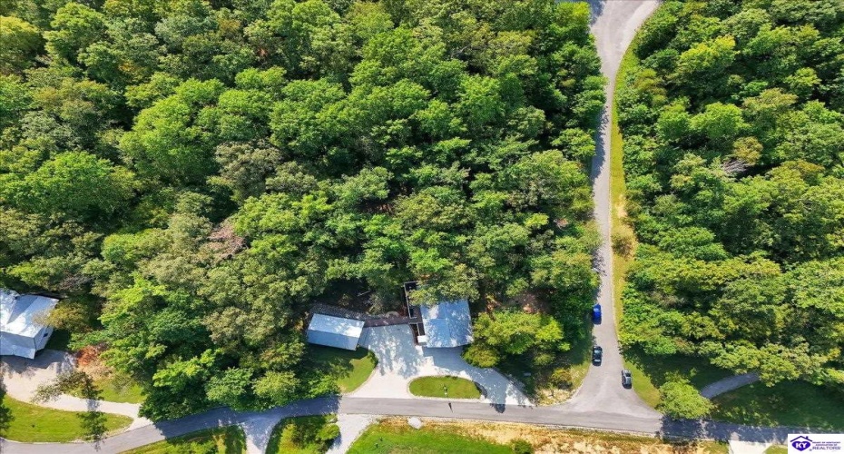 Moutardier Woods Road, Leitchfield, Kentucky 42754, ,3 BathroomsBathrooms,For Sale,Moutardier Woods Road,HK24003238 Moutardier Woods Road, Leitchfield, Kentucky 42754, ,3 BathroomsBathrooms,For Sale,Moutardier Woods Road,HK24003238