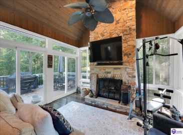 Moutardier Woods Road, Leitchfield, Kentucky 42754, ,3 BathroomsBathrooms,For Sale,Moutardier Woods Road,HK24003238 Moutardier Woods Road, Leitchfield, Kentucky 42754, ,3 BathroomsBathrooms,For Sale,Moutardier Woods Road,HK24003238