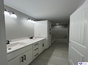 New Orleans Ct, Taylorsville, Kentucky 40071, ,2 BathroomsBathrooms,For Sale,New Orleans Ct,HK24003242 New Orleans Ct, Taylorsville, Kentucky 40071, ,2 BathroomsBathrooms,For Sale,New Orleans Ct,HK24003242