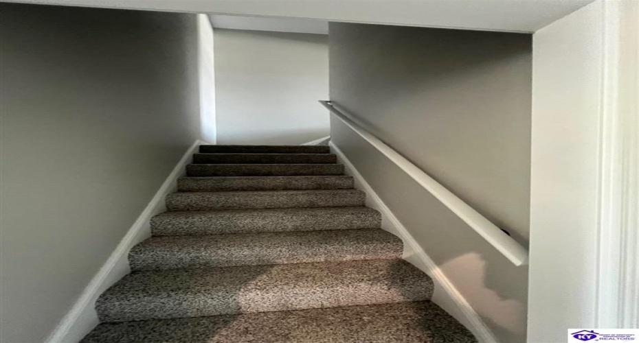 New Orleans Ct, Taylorsville, Kentucky 40071, ,2 BathroomsBathrooms,For Sale,New Orleans Ct,HK24003243 New Orleans Ct, Taylorsville, Kentucky 40071, ,2 BathroomsBathrooms,For Sale,New Orleans Ct,HK24003243