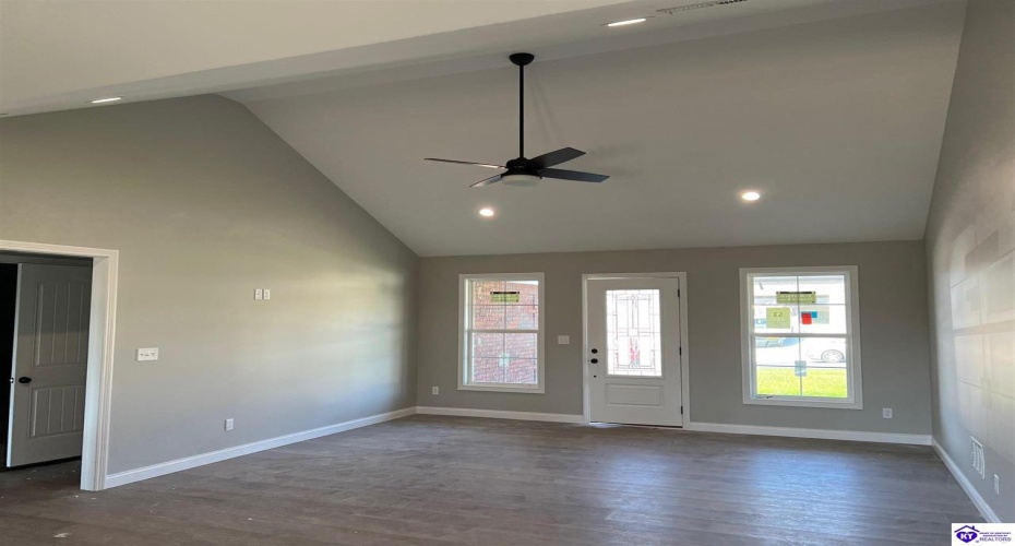 New Orleans Ct, Taylorsville, Kentucky 40071, ,2 BathroomsBathrooms,For Sale,New Orleans Ct,HK24003243 New Orleans Ct, Taylorsville, Kentucky 40071, ,2 BathroomsBathrooms,For Sale,New Orleans Ct,HK24003243